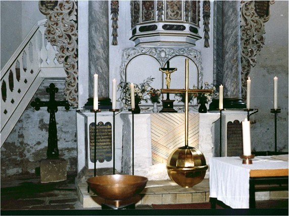 Blick in die Meuselbacher Kirche